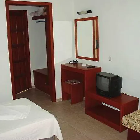 Big Rose Hotel 3*